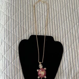 listing-status-banner